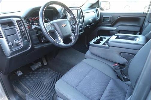 Photo 3 of 35 of 2017 Chevrolet Silverado 1500 1LT