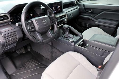 Ice 2025 Toyota Tacoma SR5