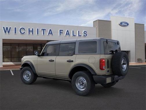 2025 Ford Bronco Base