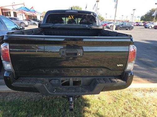 2022 Toyota Tacoma TRD Sport