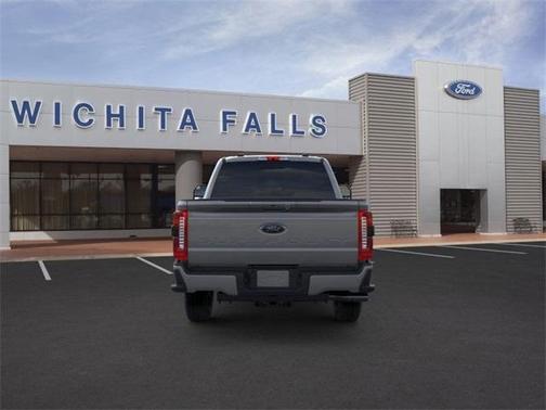 2026 Ford F-250 Lariat