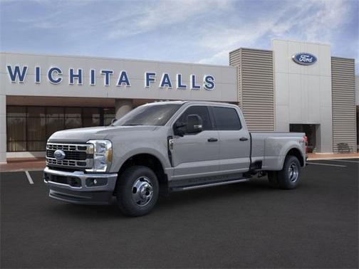 2025 Ford F-350 XLT