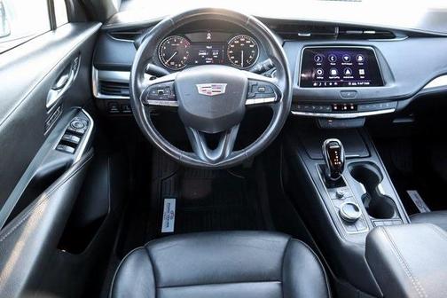 2020 Cadillac XT4 Premium Luxury