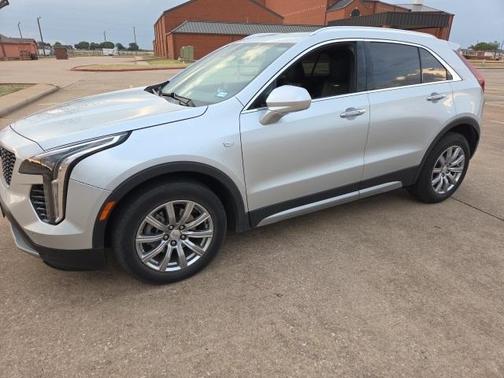 2020 Cadillac XT4 Premium Luxury