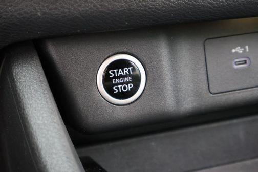 Black 2022 Nissan Rogue SV