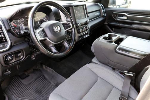 Bright White Clearcoat 2023 RAM 1500 Big Horn