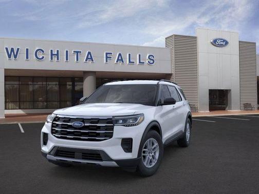 Space White Metallic 2026 Ford Explorer Active
