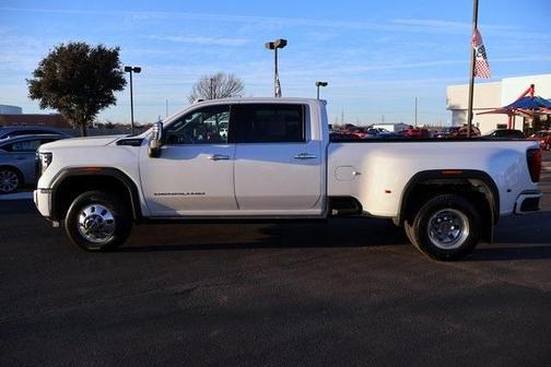 2025 GMC Sierra 3500 Denali Ultimate