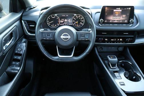 Black 2024 Nissan Rogue SV