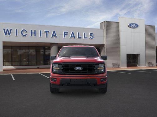 Ruby Red Metallic Tinted Clearcoat 2026 Ford F-150 XLT