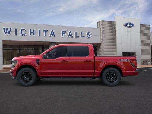 Ruby Red Metallic Tinted Clearcoat 2026 Ford F-150 XLT