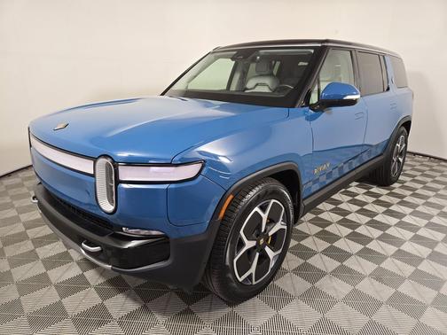 Rivian Blue 2024 Rivian R1S Adventure Quad Motor Large Pack
