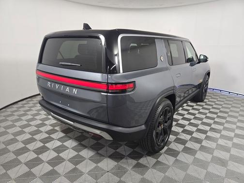 El Cap Granite 2023 Rivian R1S Adventure