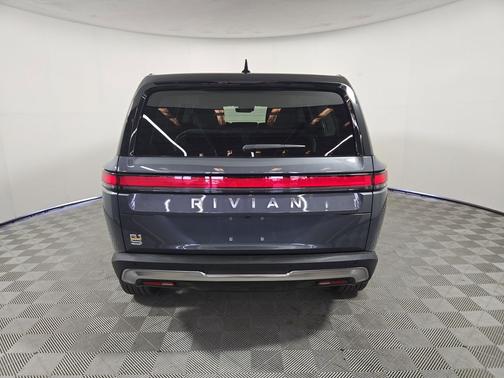 El Cap Granite 2023 Rivian R1S Adventure