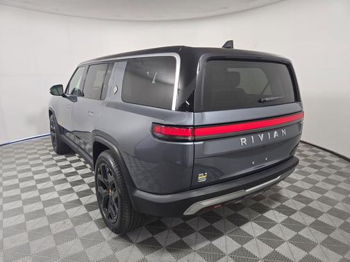 El Cap Granite 2023 Rivian R1S Adventure