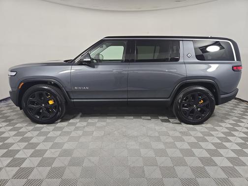 El Cap Granite 2023 Rivian R1S Adventure