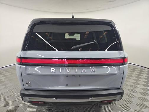 2024 Rivian R1S Adventure Package