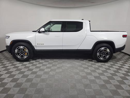 2022 Rivian R1T Adventure