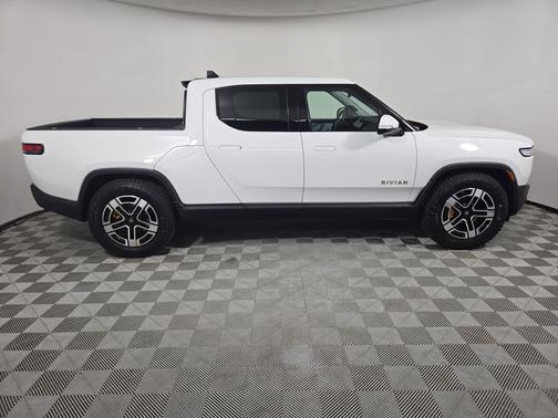 2022 Rivian R1T Adventure