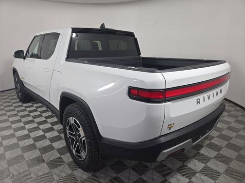 2022 Rivian R1T Adventure