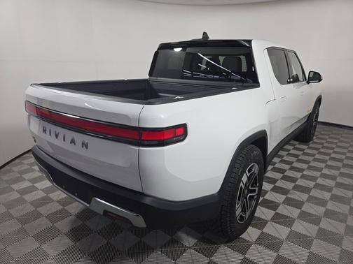 2022 Rivian R1T Adventure