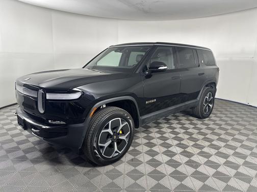2023 Rivian R1S Launch Edition