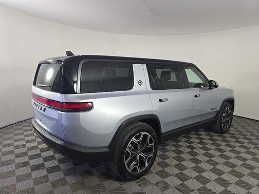 LA Silver paint 2025 Rivian R1S Adventure trim