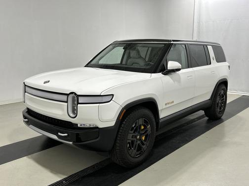 2024 Rivian R1S Adventure Quad Motor Large Pack