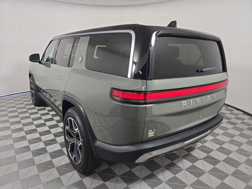2023 Rivian R1S Launch Edition