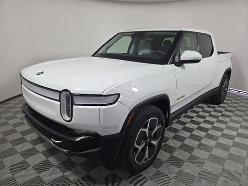 2022 Rivian R1T Adventure