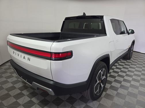2022 Rivian R1T Adventure