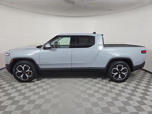 2022 Rivian R1T Adventure