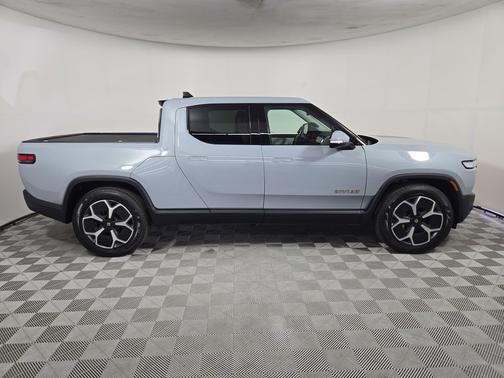2022 Rivian R1T Adventure
