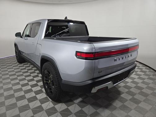 2023 Rivian R1T Adventure Package