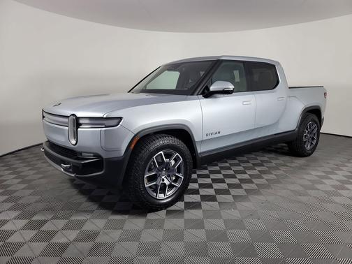 2025 Rivian R1T Adventure trim