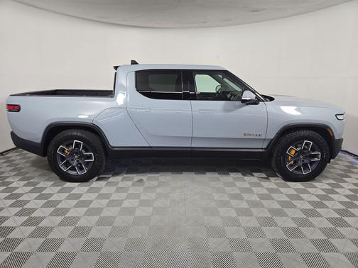 2023 Rivian R1T Adventure Quad Motor Large Pack