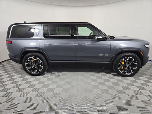 2022 Rivian R1S Launch Edition
