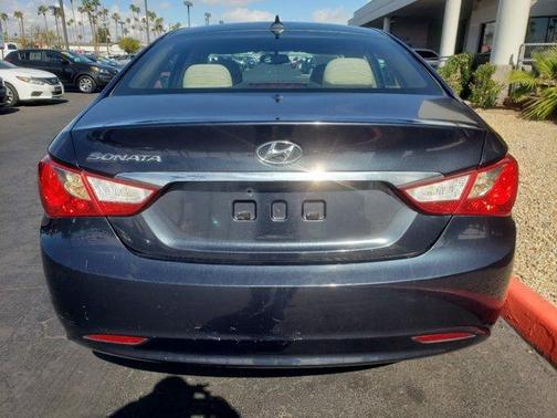 2012 Hyundai SONATA GLS