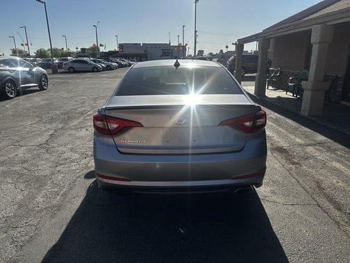 2015 Hyundai SONATA SE
