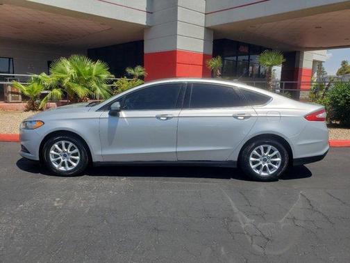 2016 Ford Fusion S