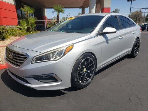 2015 Hyundai SONATA SE