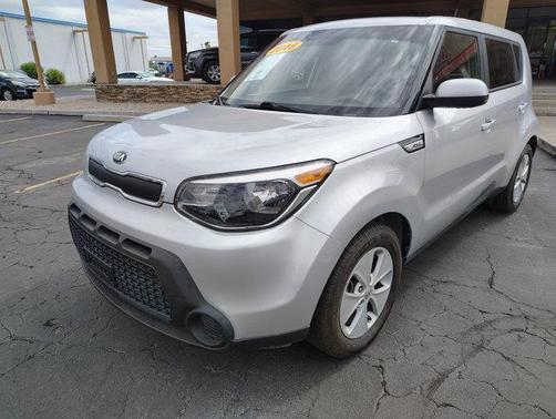 2016 Kia Soul Base