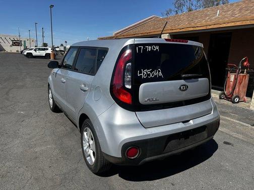 2017 Kia Soul Base
