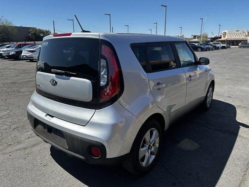 2017 Kia Soul Base