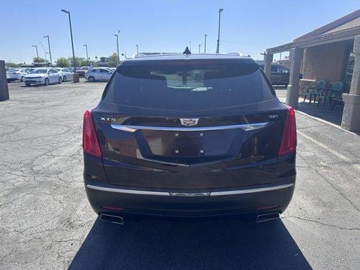 2017 Cadillac XT5 Base