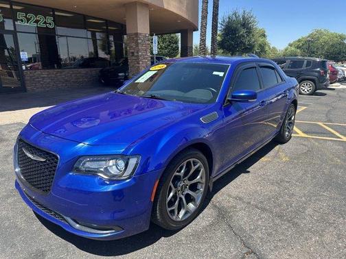 2018 Chrysler 300 S