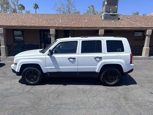 2016 Jeep Patriot Sport