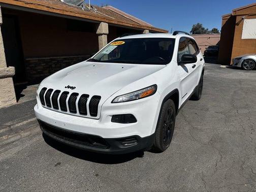 2016 Jeep Cherokee Altitude