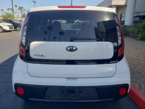 2018 Kia Soul Base