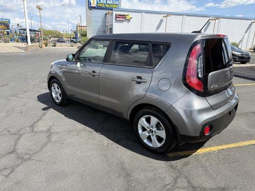 2017 Kia Soul Base